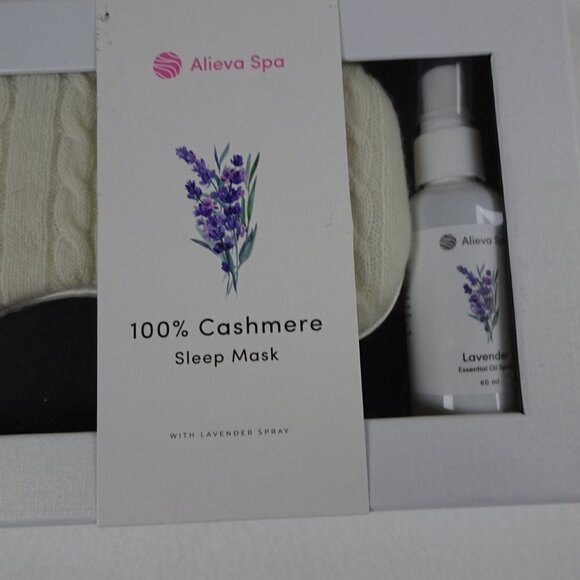 Cashmere Sleep Mask + Lavender Spray Set - Picture 2 of 6